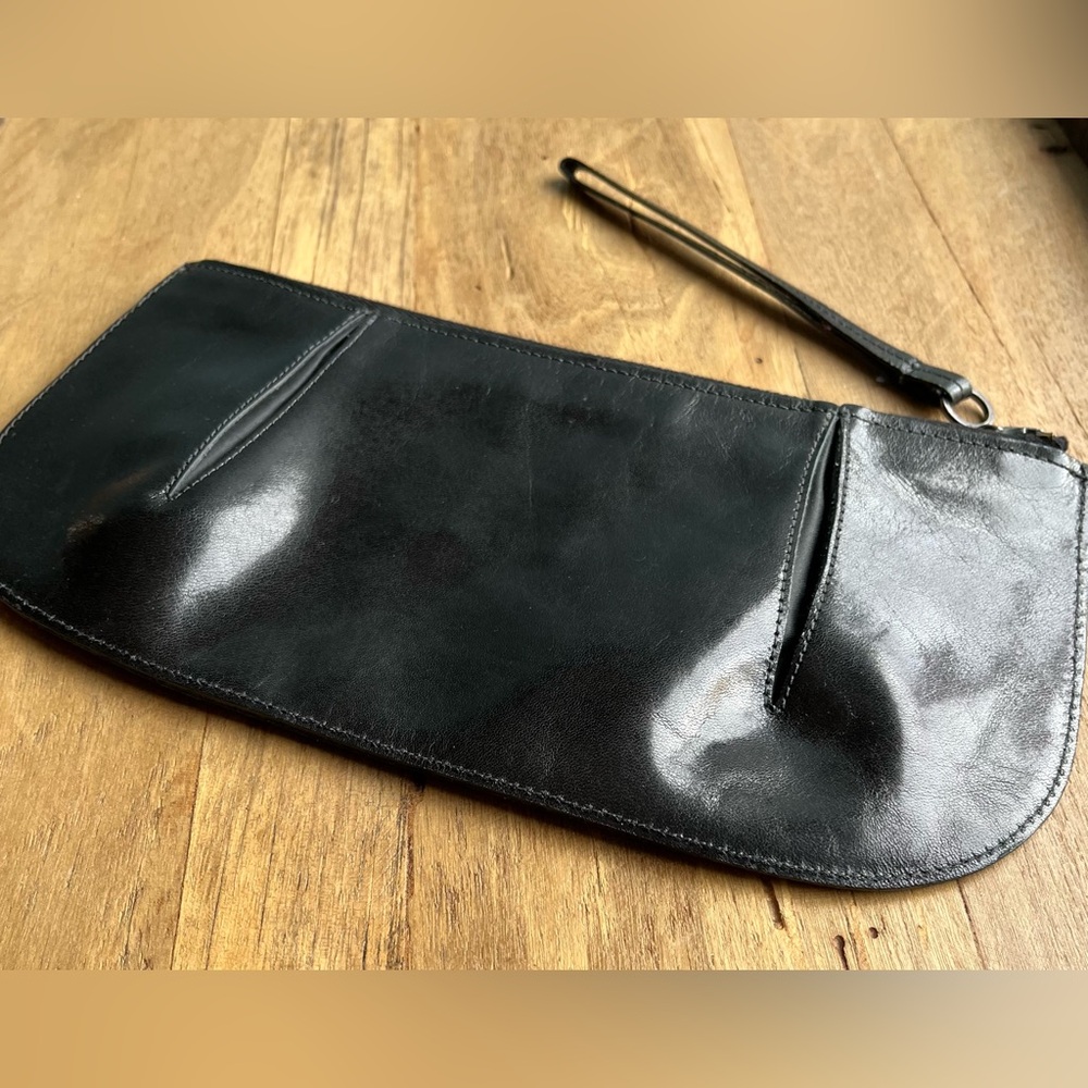 PLY New York Black Leather Clutch Wristlet - Picture 3 of 9